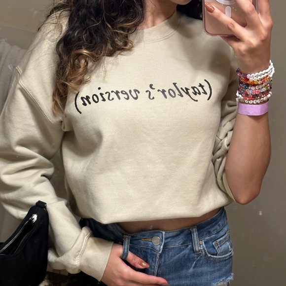 Taylor’s Version Sweatshirt - Picture 2 of 2